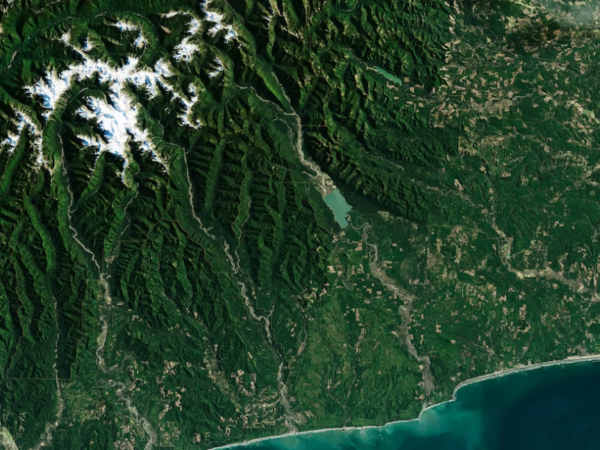 Comparing Aerial Photography and Remote Sensing