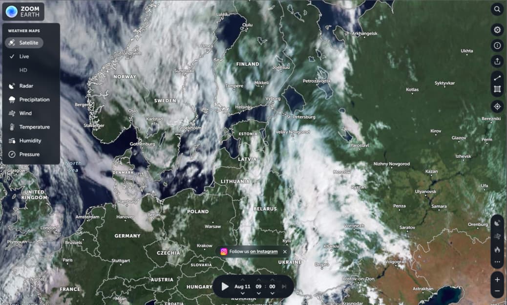 Service for free satellite images